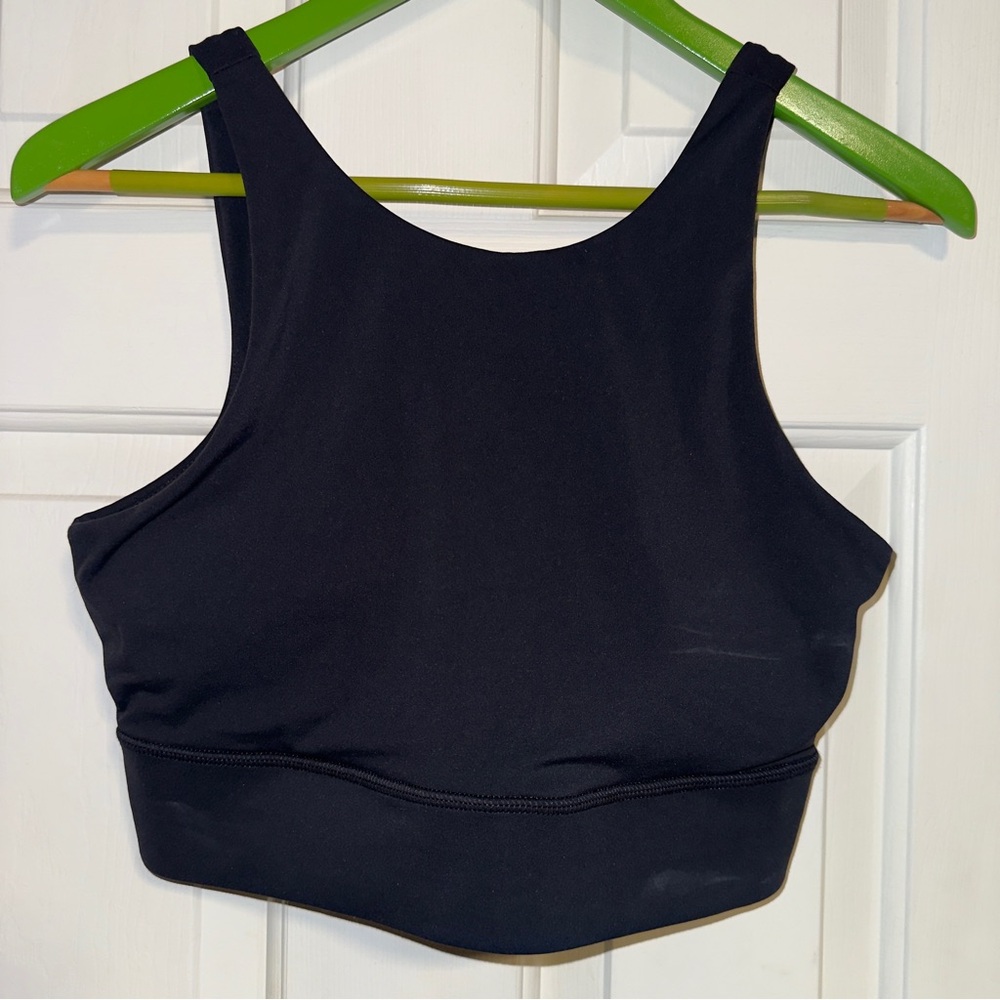 Joy Lab Sports Bra in Black. In Excellent condition. Size Medium.